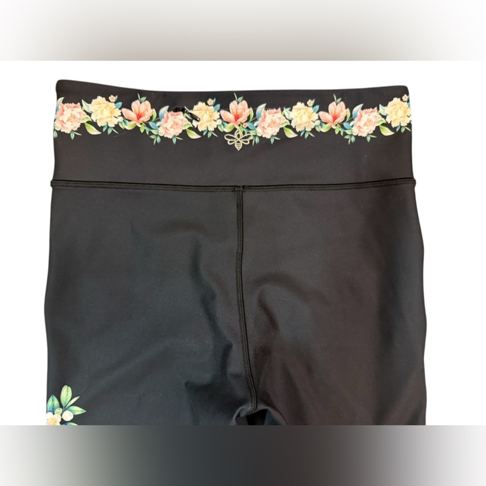 Johnny Was Black Floral Leggings - Picture 11 of 13